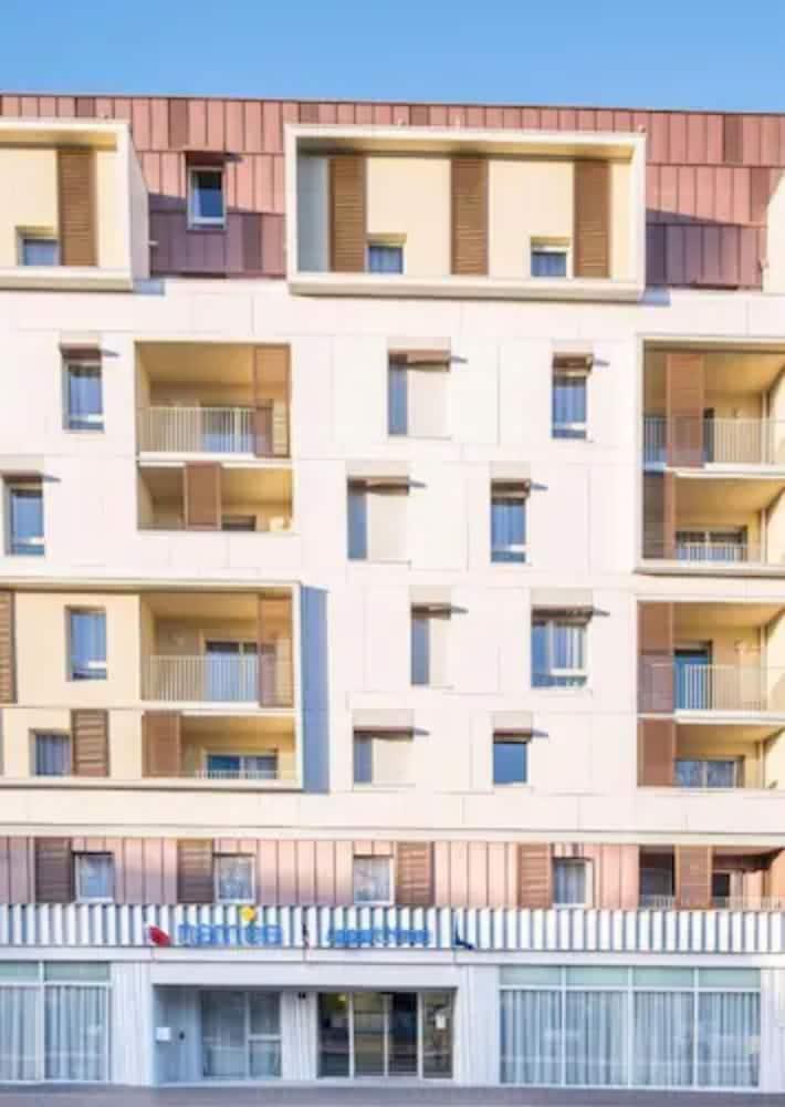 Nemea Appart Hotel Quai Victor Tours Centre Bagian luar foto