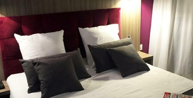 Nemea Appart Hotel Quai Victor Tours Centre Bagian luar foto